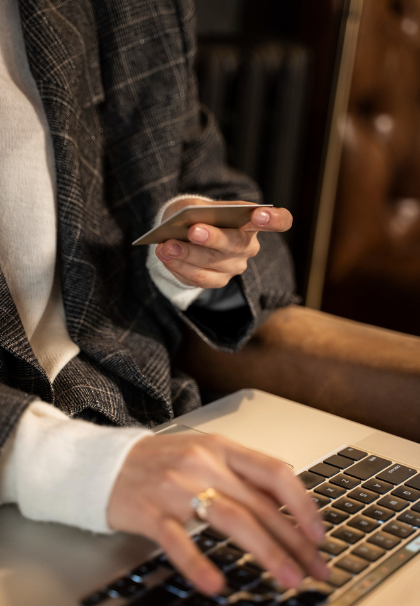 employee processing a payment online